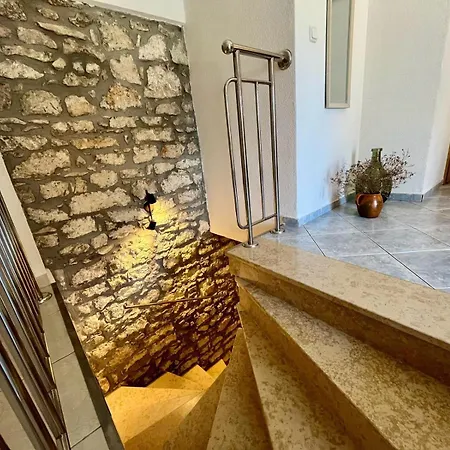 Stone House Mia * Premantura